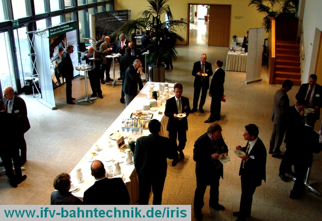 20_FOYER_PAUSEN_IRIS2007_IFV-Bahntechnik_Copyright2007.jpg
