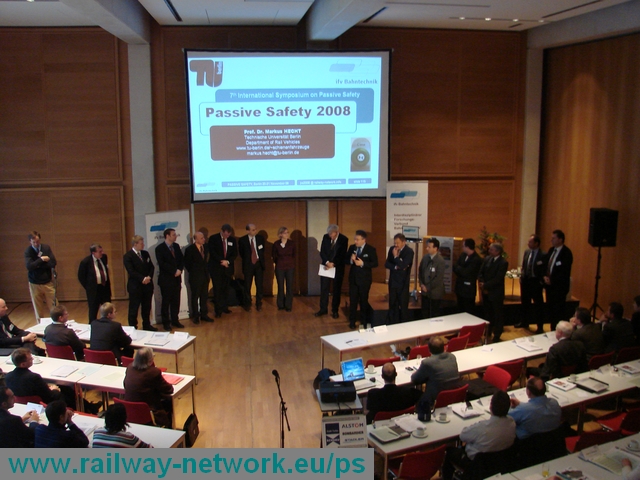 ifv_PS2008_III-31_Speaker-Discussion_Programme-Committee_IFV-Bahntechnik_Copyright2008.JPG