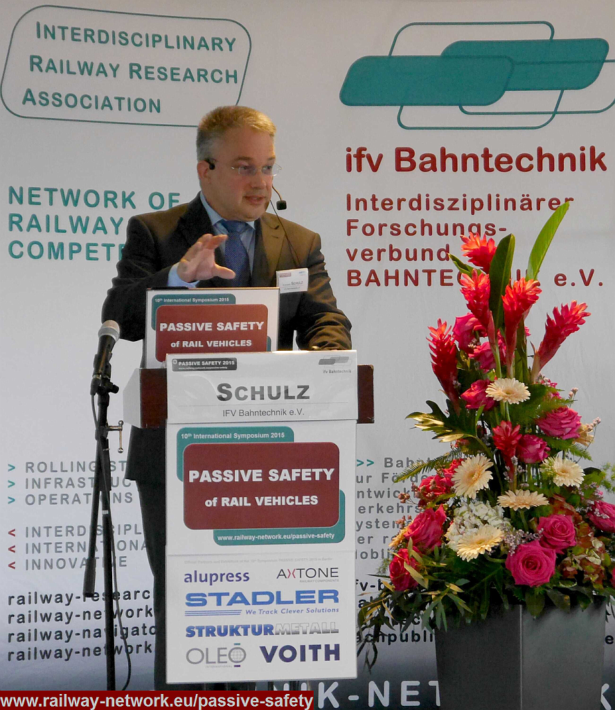 01_01_SCHULZ_Passive-Safety-2015_Copyright_IFV-BAHNTECHNIK3__1.png