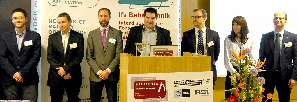 02_01_Diskussion_IFV-BAHNTECHNIK_FS_2015_IFV_Bahntechnik_Copyright2015.JPG - *** Speaker Panel and Plenary Discussion - Concluding Remarks ***