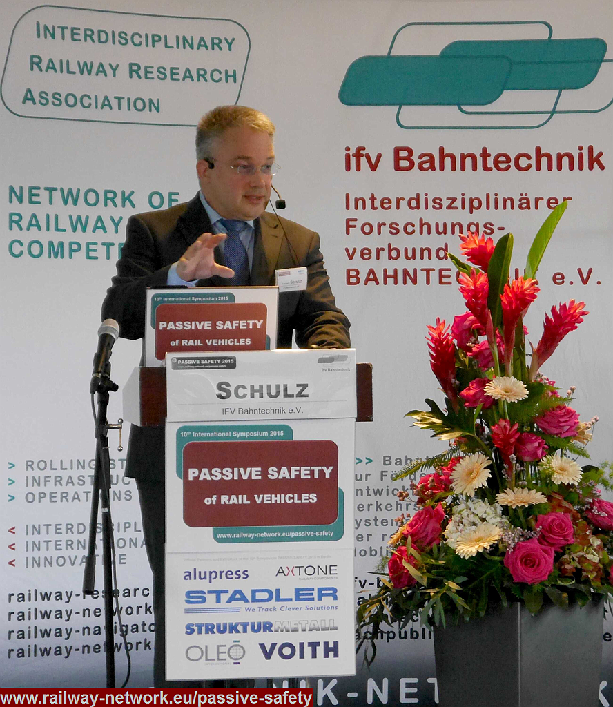 01_01_SCHULZ_Passive-Safety-2015_Copyright_IFV-BAHNTECHNIK3__1.png - Dipl.-Volkswirt E. SCHULZ (Managing Director; CEO) - [IFV Bahntechnik; Berlin / Germany]:PASSIVE SAFETY 2015: 10th international Symposium on PASSIVE SAFETY of RAIL VEHICLES