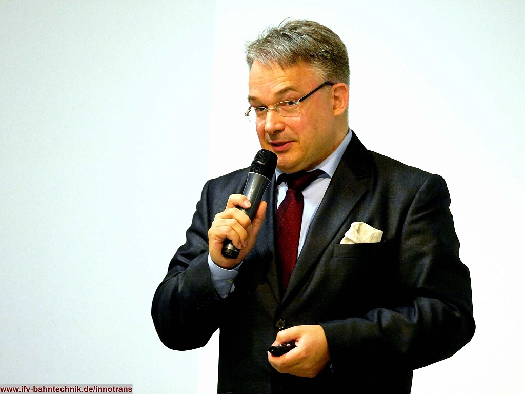 02_InnoTrans2016_IFV-BAHNTECHNIK_Copyright2016.JPG - Dipl.-Volkswirt Eckhard SCHULZ - [IFV BAHNTECHNIK e.V.] 