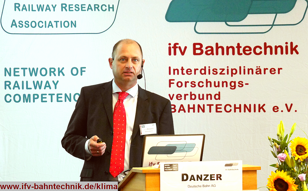 09_DANZER_RAIL-HVAC2017_IFV-Bahntechnik_Copyright2017.png - Dipl.-Ing. Peter DANZER (Referent Technik Fahrzeuge) - [DB AG]:Die Fahrzeug-Klimaanlagenstrategie der Deutschen Bahn und die daraus folgenden Aktivitäten: Die Umstellung des Schienenfahrzeugsektors auf natürliche Kältemittel