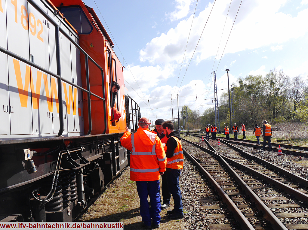 28_MESSUNG_BA2017_IFV-BAHNTECHNIK_Copyright2017.png - Akustische Messübung am Schienenfahrzeug