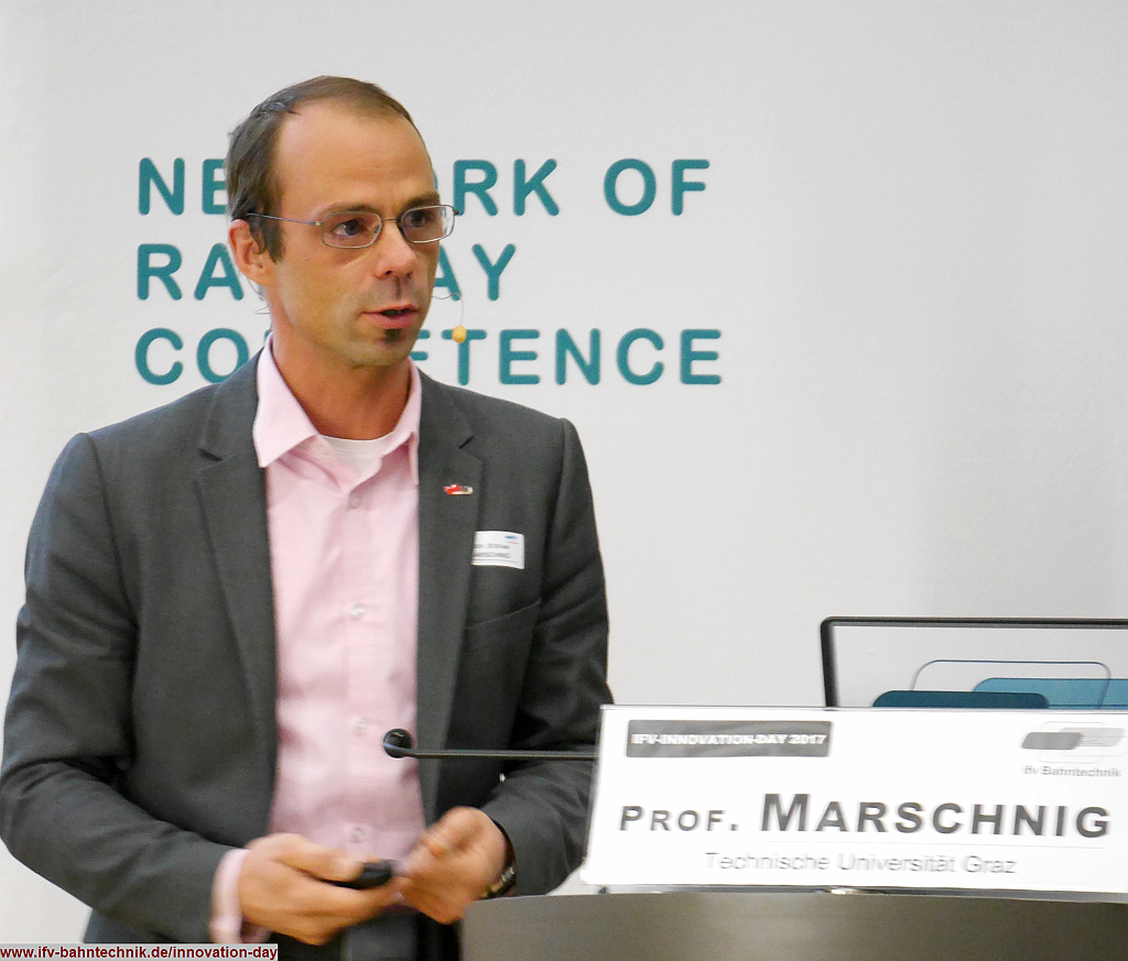 24_MARSCHNIG_ID2017_IFV-Bahntechnik_Copyright2017.png - Dipl.-Ing. Dr. techn. Stefan MARSCHNIG - [Technische Universität Graz]: Eisenbahninfrastruktur-Finanzierung 4.0 von der Budgetverhandlung zur messdatengestützten Prognose: Warum Sparen teuer werden kann!