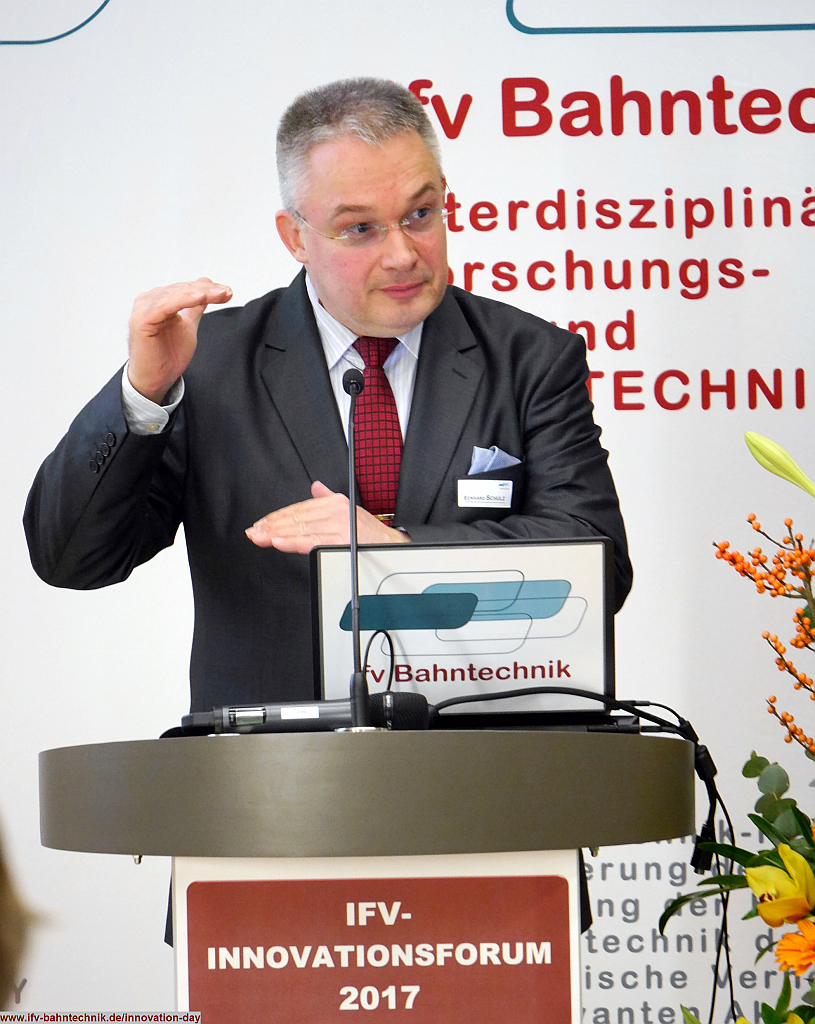 26_SCHULZ_ID2017_IFV-Bahntechnik_Copyright2017.png - Dipl.-Volkswirt Eckhard SCHULZ - [IFV BAHNTECHNIK e.V.]
