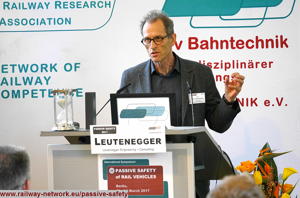 46_LEUTENEGGER_PS2017_IFV-BAHNTECHNIK_Copyright2017.png - Dipl. Ing. ETH / SIA Simon LEUTENEGGER - [Leutenegger Engineering & Consulting]:CrashLink: Omnidirectional Anticlimber