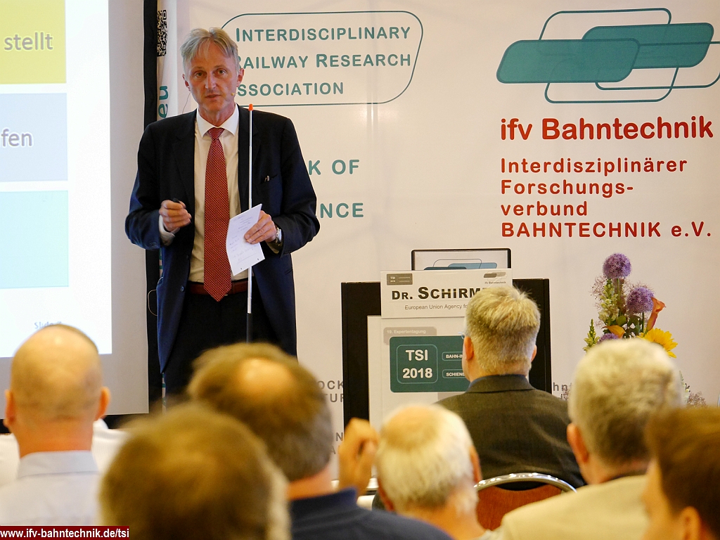 SCHIRMER2_TSI2018_IFV-Bahntechnik_Copyright2018.png - Dr. Andreas SCHIRMER (Head of Sector) - [European Union Agency for Railways; Interoperability Unit; Valenciennes]:4. Eisenbahnpaket und Durchführungsverordnung GIF: Genehmigung für das Inverkehrbringen von Schienenfahrzeugen