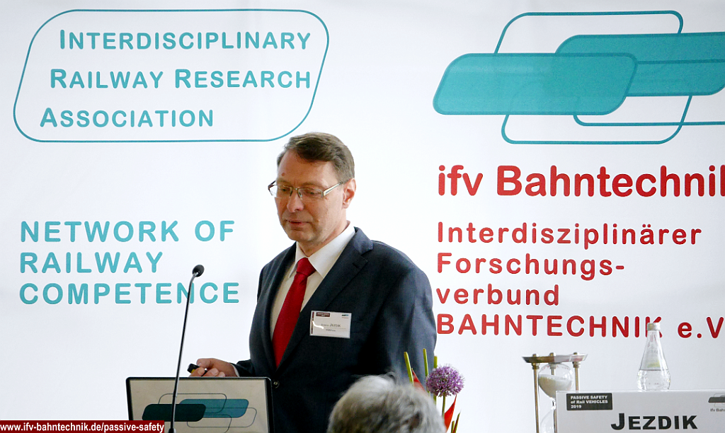 01_JEZDIK_PS2019_IFV-BAHNTECHNIK_Copyright2019.png - Dipl.-Ing. Roman JEŽDÍK - [VÚKV a.s.]:ASPECT OF FRONT END TRAM DESIGN WITH RESPECT TO PEDESTRIAN SAFETY