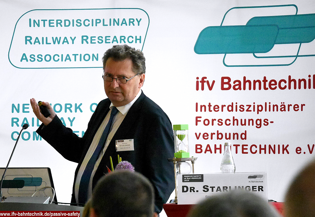 03_STARLINGER_PS2019_IFV-BAHNTECHNIK_Copyright2019.png - Dipl. Ing. Dr. habil. Alois STARLINGER - [Stadler Rail Group]:ACCIDENT ANALYSES OF ALUMINIUM CAR BODIES IN COLLISIONS OF SCENARIO TYPE 3